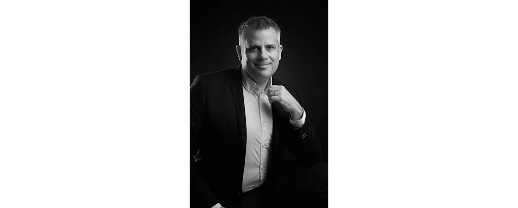 Pourquoi le portrait photographique du dirigeant est devenu indispensable dans l’entrepreneuriat moderne